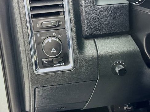 Used 2015 RAM 2500 Laramie image 10