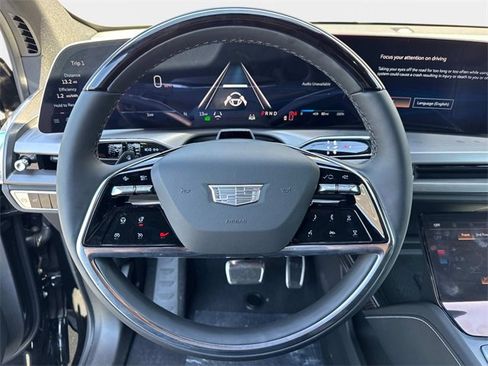 New 2026 Cadillac Vistiq Luxury w/ LPO, Floor Liner Package image 30