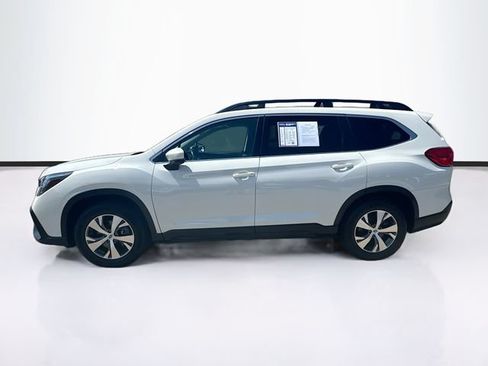 Used 2024 Subaru Ascent Premium AWD/4WD image 5