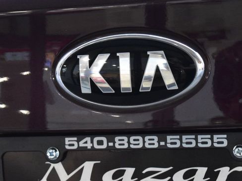 Used 2018 Kia Forte LX image 35