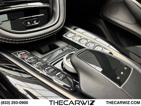 Used 2021 Aston Martin DBX AWD/4WD image 81