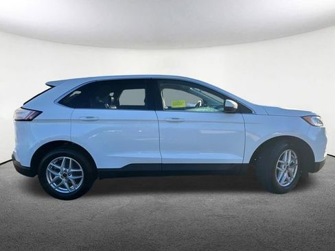 Used 2024 Ford Edge SEL AWD/4WD image 14