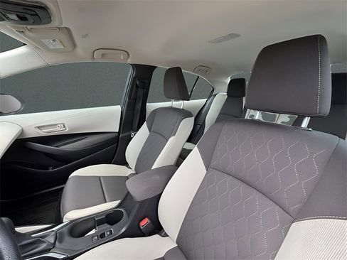 Certified 2025 Toyota Corolla LE image 12