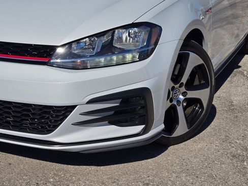 Used 2019 Volkswagen GTI S w/ Driver Assistance Package image 10