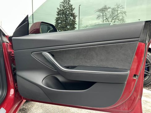 Used 2019 Tesla Model 3 Performance image 25