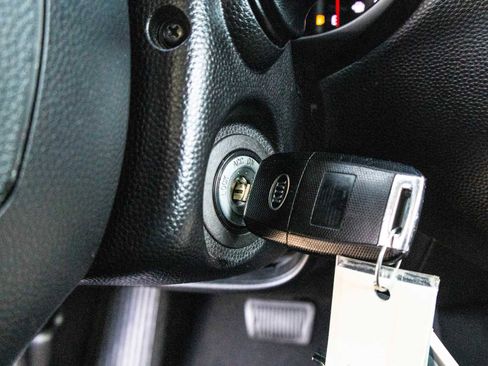 Used 2017 Kia Soul + w/ Designer's Package image 40