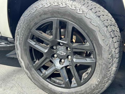 Used 2009 Chevrolet Tahoe LT AWD/4WD image 23
