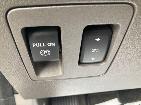 Used 2019 Ford Expedition XLT w/ Equipment Group 202A image 36