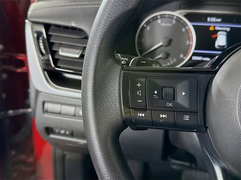 Certified 2021 Nissan Rogue SV image 21