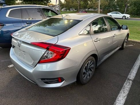 Used 2017 Honda Civic EX image 11