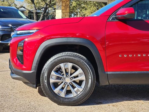 Used 2026 Chevrolet Equinox LT image 9