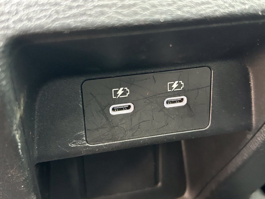 Used 2025 Mitsubishi Outlander SEL AWD/4WD image 24