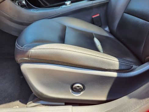 Used 2015 Mercedes-Benz GLA 250 4MATIC image 19