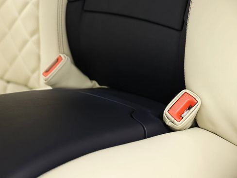 Used 2017 Bentley Continental GT image 43