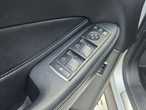 Used 2018 Mercedes-Benz GLE 350 4MATIC image 23