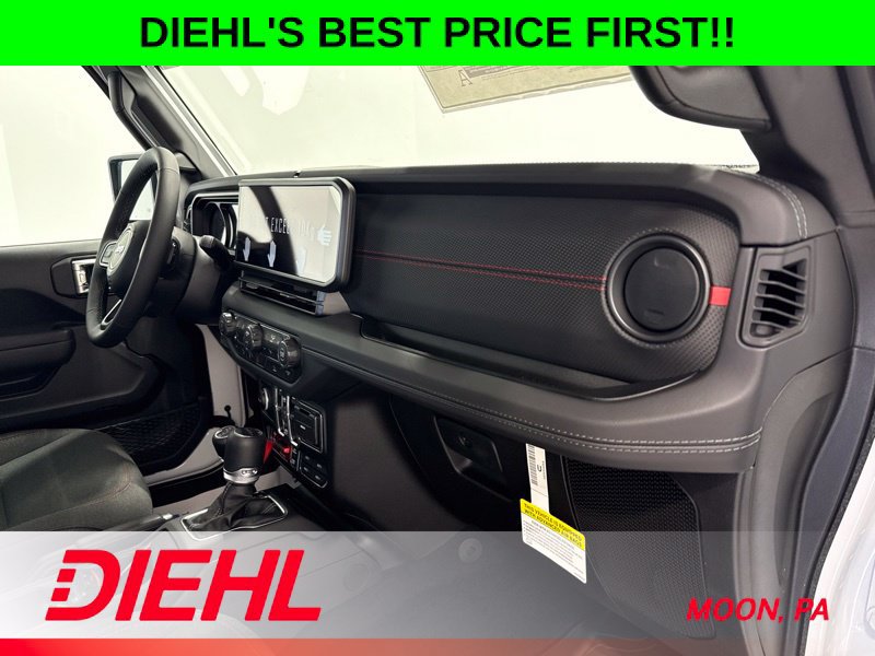 New 2026 Jeep Gladiator Rubicon w/ Steel Power Dome Hood Package AWD/4WD image 15