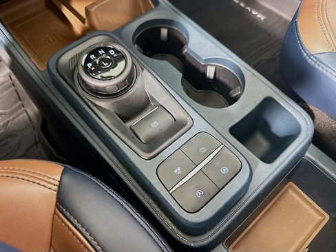 Certified 2022 Ford Maverick Lariat w/ Lariat Luxury Package image 25