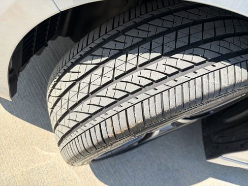 Certified 2025 Acura TLX w/ Technology Package image 12