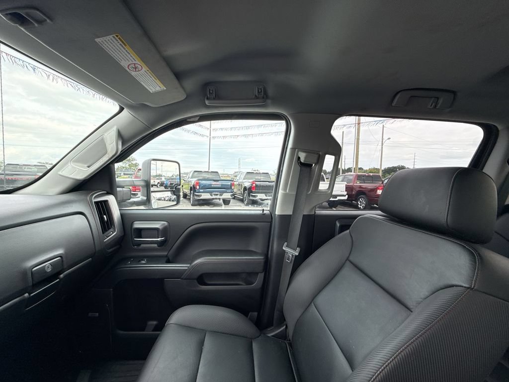Used 2018 GMC Sierra 2500 SLT w/ Duramax Plus Package AWD/4WD image 22
