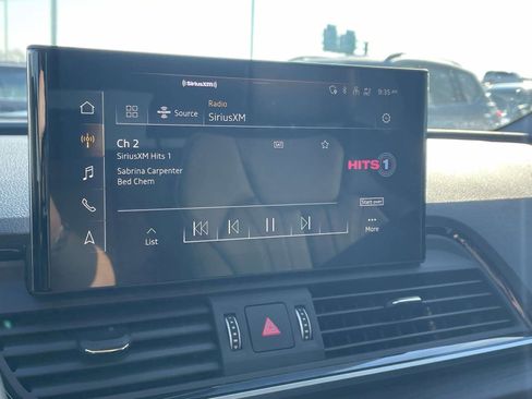 Certified 2024 Audi Q5 2.0T Premium w/ Convenience Package image 31