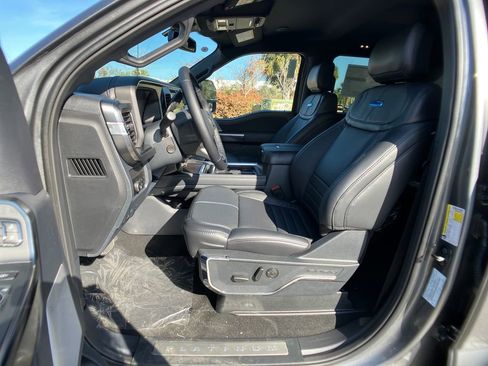 New 2026 Ford F350 Platinum image 30