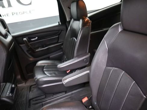 Used 2016 Chevrolet Traverse LTZ image 22