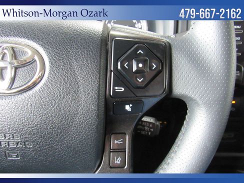 Used 2022 Toyota 4Runner TRD Off-Road Premium w/ Moonroof Package AWD/4WD image 42