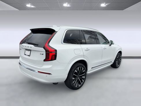 New 2026 Volvo XC90 B6 Ultra image 9