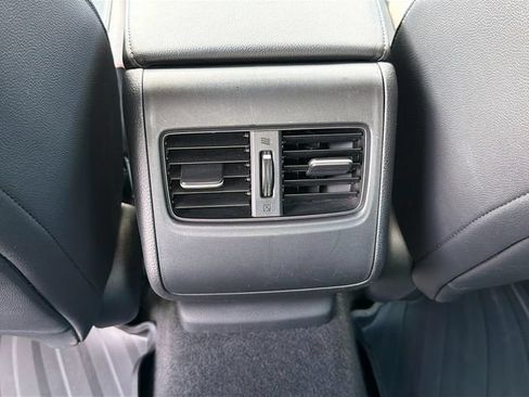 Used 2019 Honda Accord Touring image 24