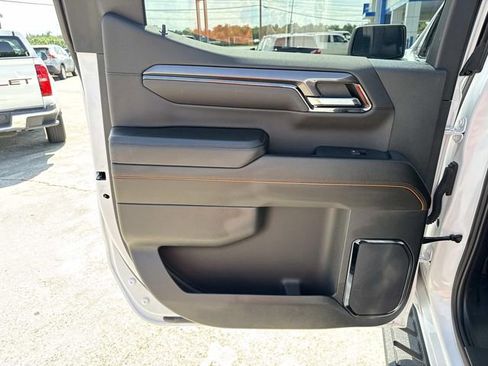 Used 2024 GMC Sierra 1500 AT4 w/ Technology Package image 36