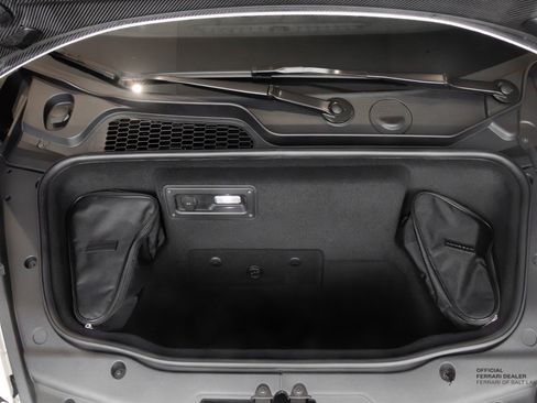 Used 2024 Lamborghini Huracan Tecnica RWD image 10