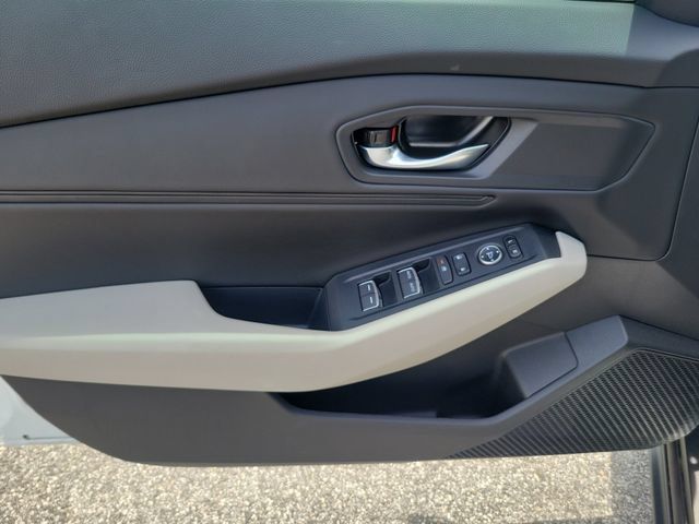Certified 2025 Honda Accord SE image 8