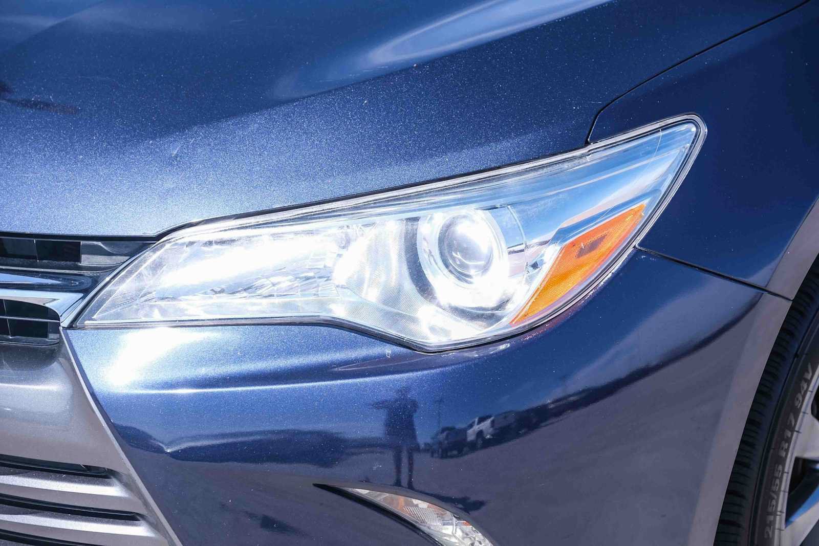 Used 2017 Toyota Camry XLE w/ Convenience Package FWD image 12