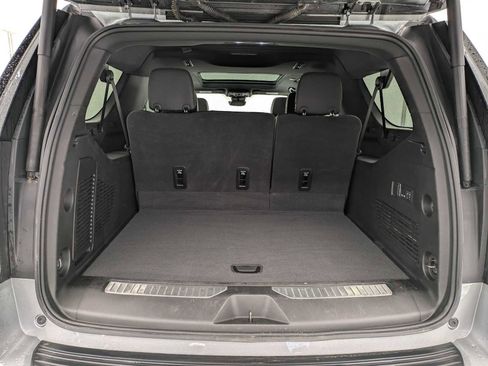 Used 2025 Chevrolet Suburban High Country w/ Sun And Tow Package image 34