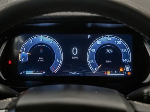 Used 2023 Jeep Grand Cherokee Limited AWD/4WD image 14