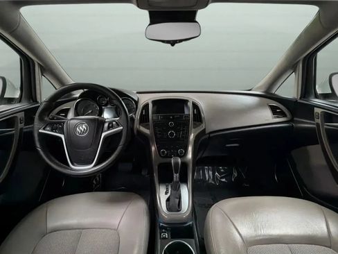 Used 2014 Buick Verano FWD image 9