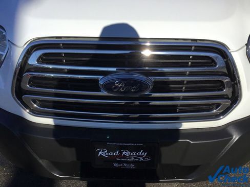 Used 2019 Ford Transit 250 130 Low Roof image 18