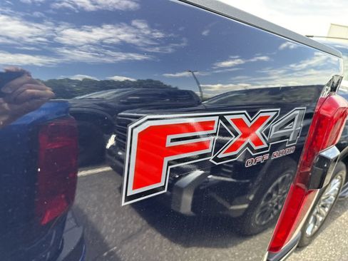 Used 2024 Ford F250 XL w/ STX Appearance Package AWD/4WD image 17