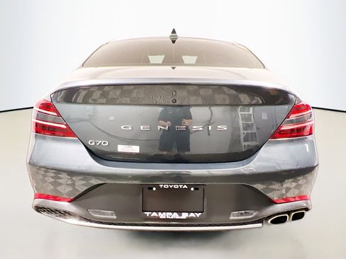 Used 2023 Genesis G70 2.0T image 6