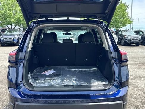 New 2026 Nissan Rogue Dark Armor FWD image 13