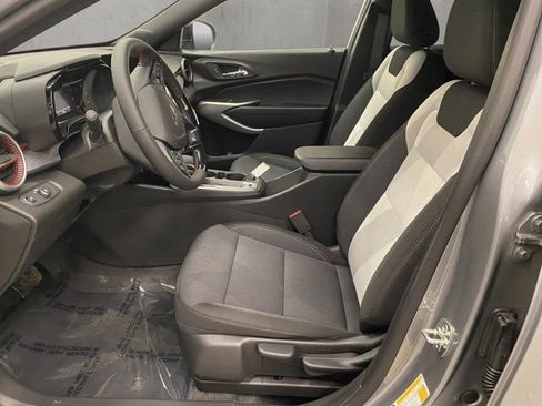 New 2026 Chevrolet Trax RS w/ Driver Confidence Package image 13