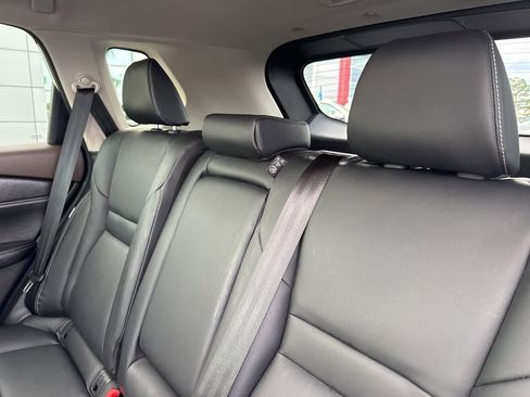 Used 2023 Nissan Rogue SL image 15