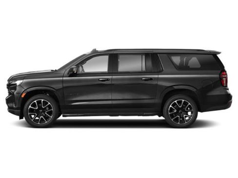 Certified 2024 Chevrolet Suburban RST w/ Luxury Package AWD/4WD image 6