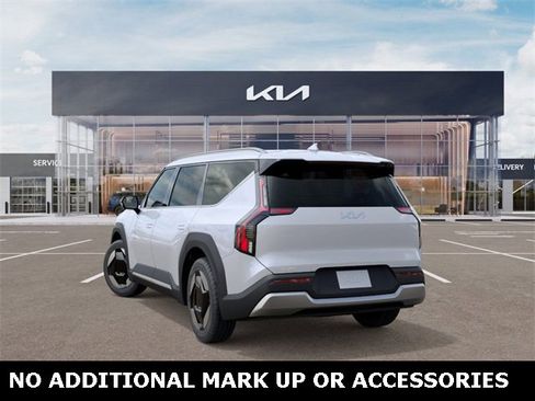 New 2026 Kia EV9 Wind image 4