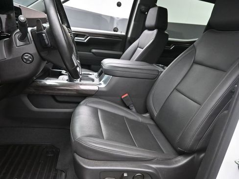 Used 2023 Chevrolet Silverado 1500 LTZ w/ LTZ Premium Package image 15