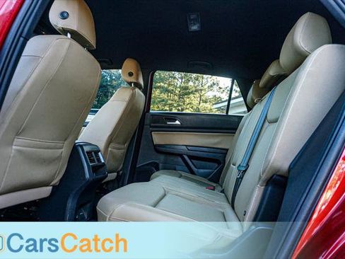 Used 2020 Volkswagen Atlas Cross Sport SE w/ Towing Package image 20