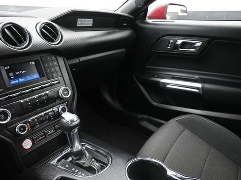 Used 2017 Ford Mustang Convertible RWD image 27