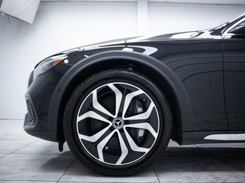 Used 2025 Mercedes-Benz E 450 4MATIC All-Terrain Wagon image 32