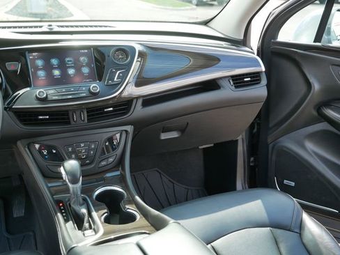 Used 2019 Buick Envision Premium AWD/4WD image 23