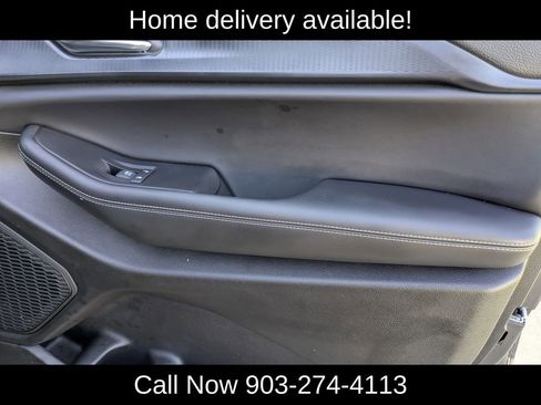 Used 2025 Jeep Grand Cherokee Altitude image 41